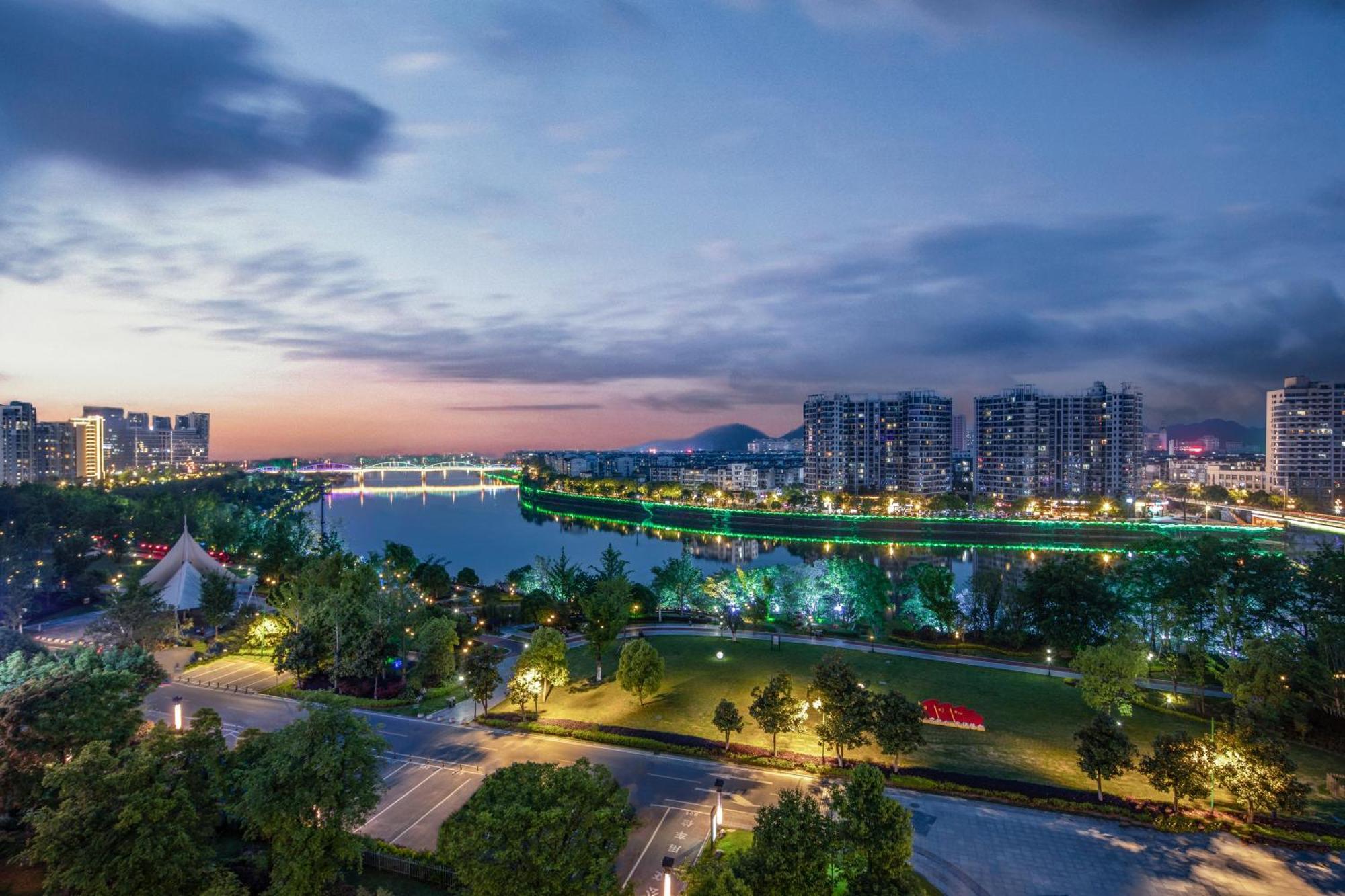 Crowne Plaza Huangshan Yucheng By Ihg Kültér fotó